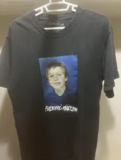 FUCKING AWESOME Tシャツ ブラックのサムネイル