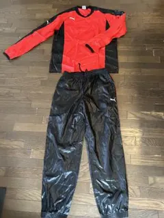 Puma ピステ・ウィンドブレーカー 赤黒