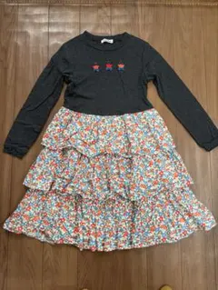 ファミリア⭐︎リバティ長袖ワンピース 130サイズ