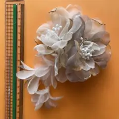 バ*ご様 コサージュ