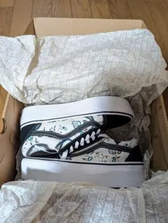 美品　未使用　Vans ペイズリー ハイカットスニーカー