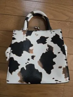 AZUL by moussy 牛柄ショルダーバッグ