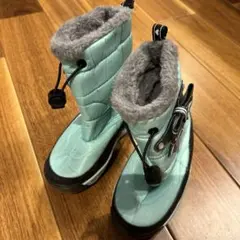 子ども用スキー用ブーツ ミントグリーン リボン付き