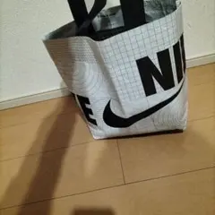 Item thumbnail for item 7f26cd5c-d684-4150-9295-3fab8af87fe8