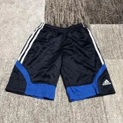 アディダス スポーツハーフパンツ150㎝