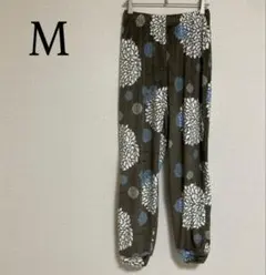 Item thumbnail for item 9b932db0-8808-4e49-80d6-64cb996e578c