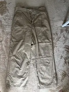 ベージュ カジュアルパンツ Mサイズ　ゴムウエスト