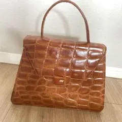 ブラウンクロコダイル風型押しハンドバッグ
