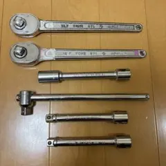 Item thumbnail for item 1c3b8909-8701-4d92-8dee-723f0c5c1fe4