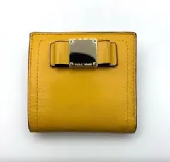 Cole Haan 二つ折り財布　レディース　イエロー