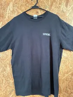 シュプリーム　supreme Tシャツ