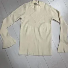 スナイデル　春ニット