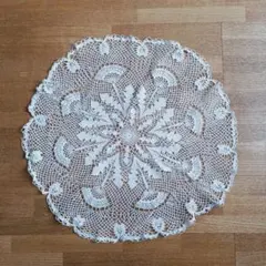 ハンドメイド レース編み ドイリー 円形 中