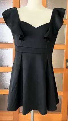 ミニドレス　黒