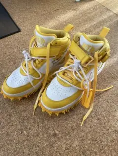 NIKE Off-White Air Force 1 Mid SPのサムネイル