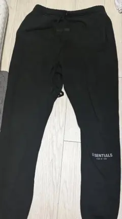 エッセンシャルズ　スウェットパンツ黒