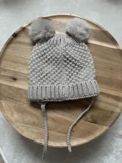ZARA ベージュ ポンポン付きニット帽 くま 帽子