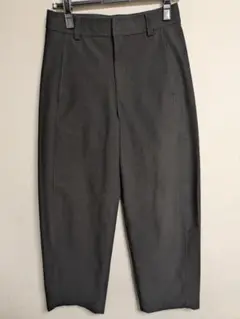UNIQLO ジャージーバレルレッグパンツ