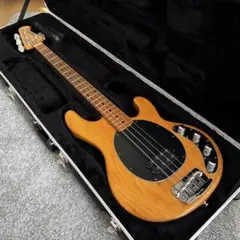 USA製 MUSIC MAN StingRayのサムネイル