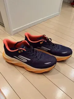 スケッチャーズ (28) 厚底　ランニングシューズ