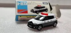 送料無料 】未使用！即発！ ランクル パトカー 警視庁 「 トミカ