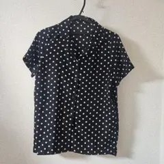 水玉模様 半袖シャツ 黒と白