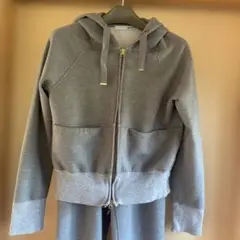 美品　FOXEY リリーパーカー 40 ベビーブルー 美品 FOXEY リリーパーカー 40 ベビーブルー - メルカリ