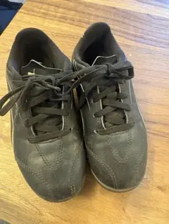 18cm PUMA ジュニア サッカートレーニングシューズ