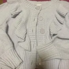 ジェラートピケ、フリル付きライトグレー長袖カーディガン。ラメ付き