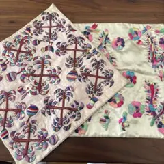 韓国製ハンドメイド刺繍　シルク 多色刺繍 クッションカバー 2点セット