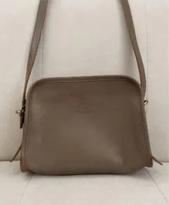 未使用級✨イルビゾンテ　ショルダーバッグ　レザー　グレージュ　ロゴ型押し　人気色 2025年最新】イルビゾンテ ショルダーバッグ グレージュの人気アイテム