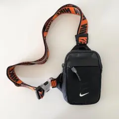 【NIKE】　ボディバッグ
