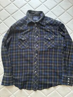 Wrangler 長袖シャツ 黒と青のチェック柄