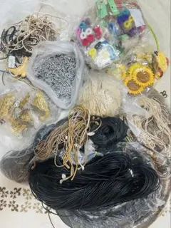 手芸素材セット ビーズ・リボン・ひまわり飾り　超大量