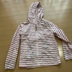 ユニクロ　ピンクボーダーパーカー
