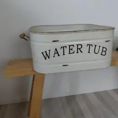 ティアラ ブリキ缶フラワー缶 アンティークホーロー WATER TUB - メルカリ
