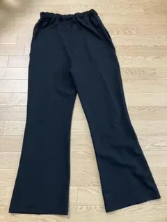 バースデイ　マタニティパンツ M-Lサイズ ブラック