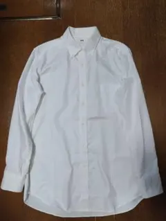UNIQLO ホワイト 長袖ワイシャツ Lサイズ