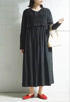 bulle de savon smocking　gather ワンピース 黒のサムネイル