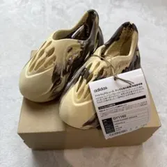 2026年最新】yeezy foam runnerの人気アイテム - メルカリ