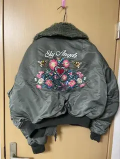 グレー ジャンパー FREE