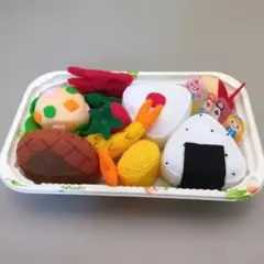 ハンドメイド フェルトお弁当セット おままごとのサムネイル