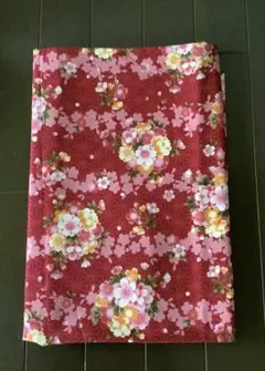 和柄　コットンプリント生地　はぎれ　赤系