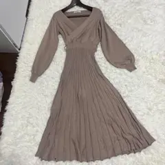 削除11/30まで dazzlin プリーツカシュクールロンスリワンピース