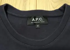 A.P.C. ネイビー Tシャツ Mのサムネイル