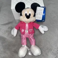 ミッキーマウス　ぬいぐるみ　ディズニーストア　2026 新品未使用　タグ付き