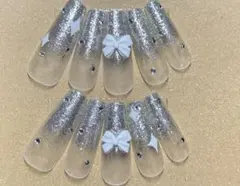 【現品】ネイルチップ バレリーナ シルバーラメ グラデーション ホワイト リボン