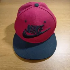 NIKE キャップ レッド ブラックのサムネイル