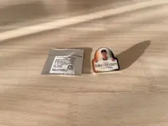 ジャイアンツ　ファンフェスタ　2025　ピンズ 岸田選手