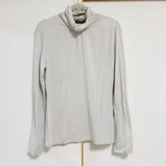 美品　23区　薄手カットソーのサムネイル